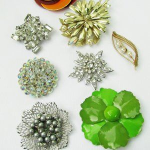 Vintage Rhinestone Brooches Floral Lot of 8